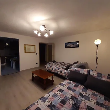 La Maison De Joanna 2 *