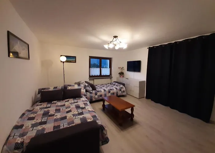 La Maison De Joanna 2 * 夏特林